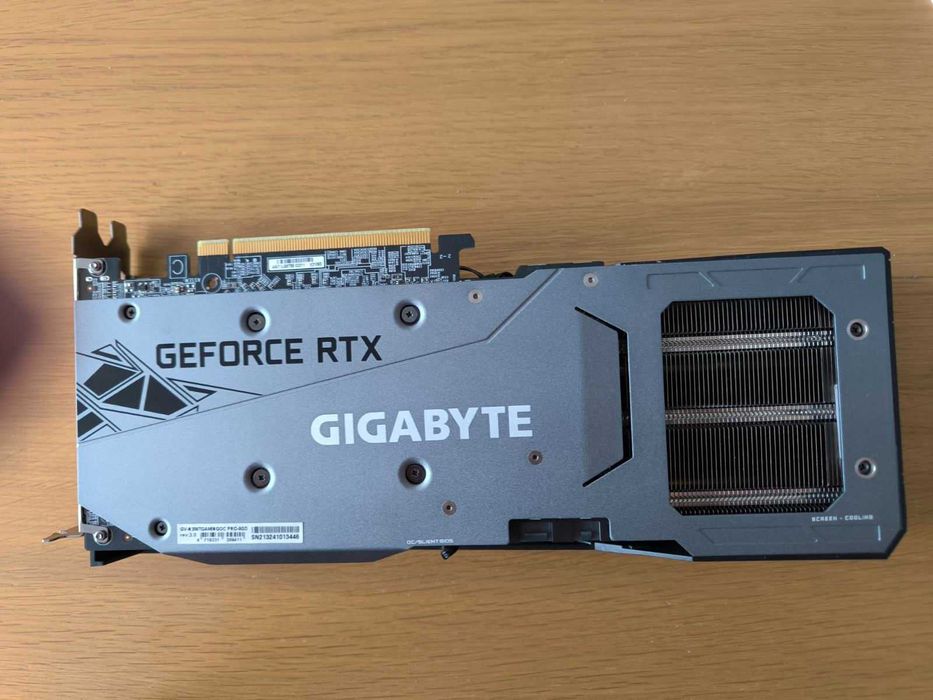 Видеокарта Gigabyte GeForce RTX 3060 Ti GAMING OC PRO 8GB