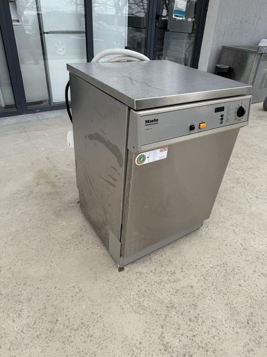 Професионална съдомиялна Miele Инокс