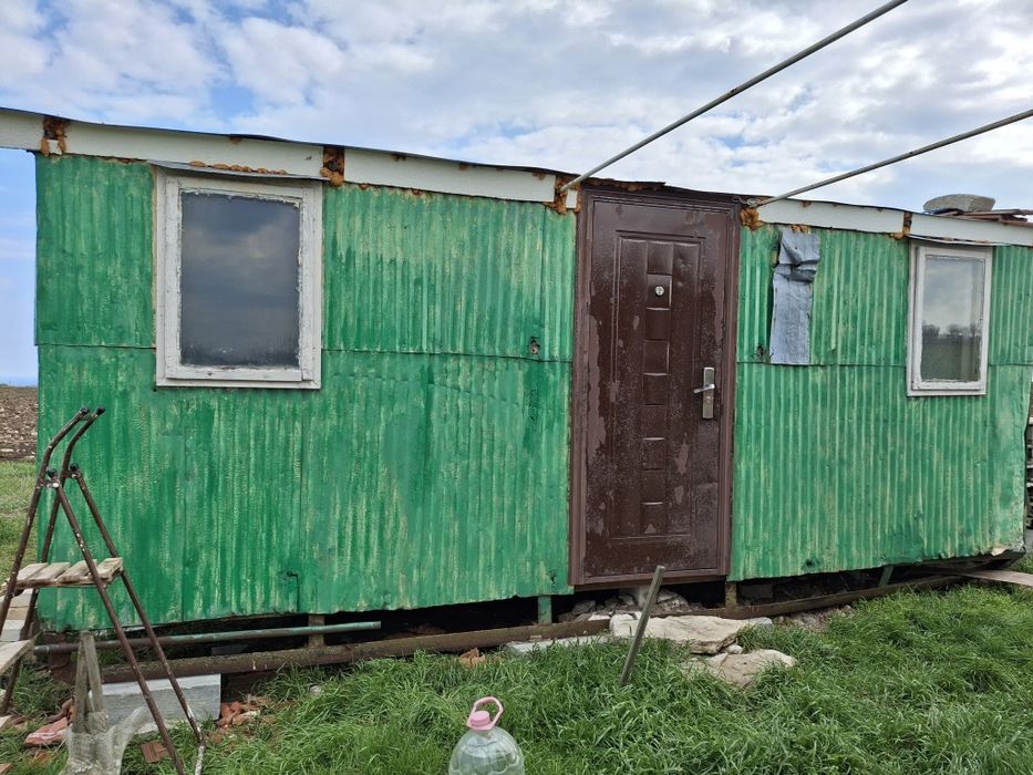 Продавам овошна градина 6 декара