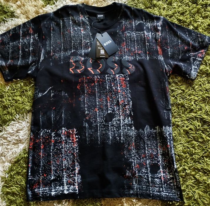 Tricou Boss nou marimea M