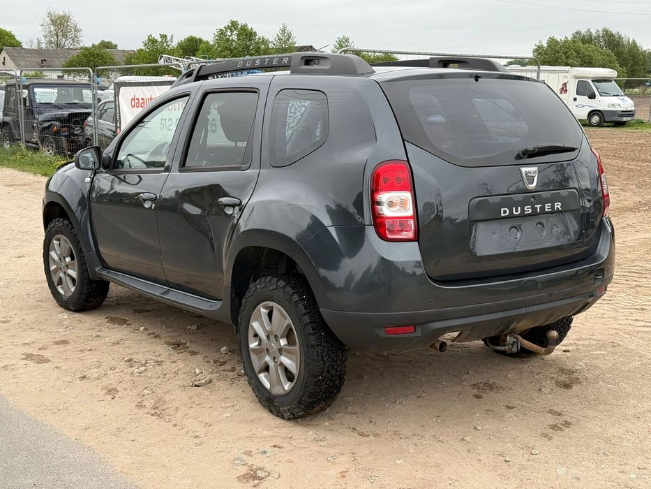 Dacia duster 4x4 avariat