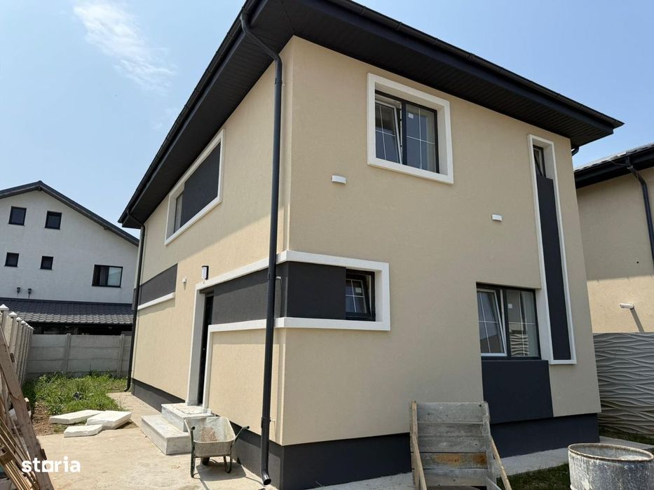 Casă individuală de vânzare – 4 camere, 120 mp, teren 250 mp