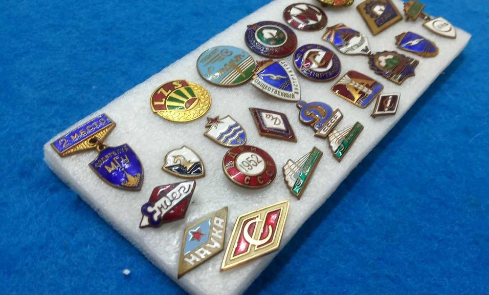 значки тяжелые  "Динамо" 7штук  ДСО и спортклубы 26шт