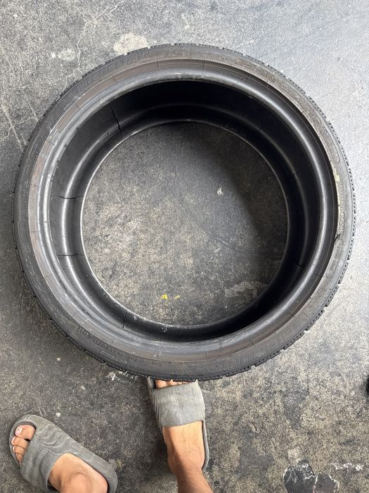 235/35/20 Michelin M+S