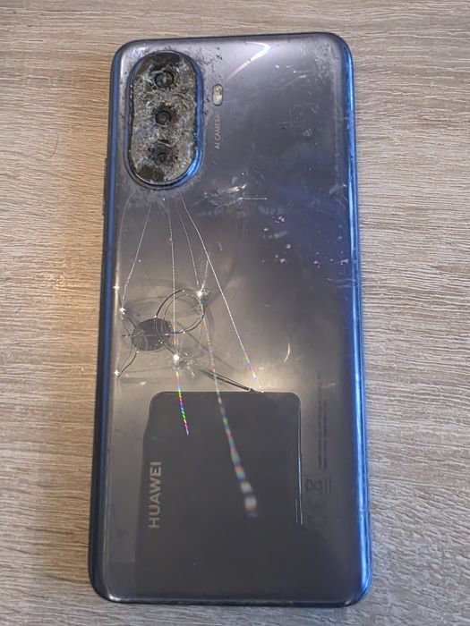 Y70 Huawei за части