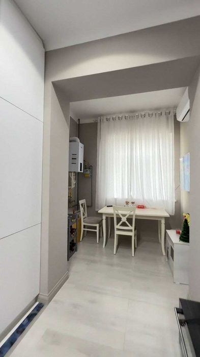 Продается квартира в центре ориентир Сулайман дом Верховный суд