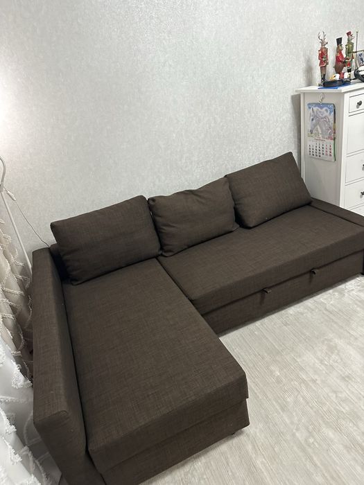 Диван в хорошем состоянии