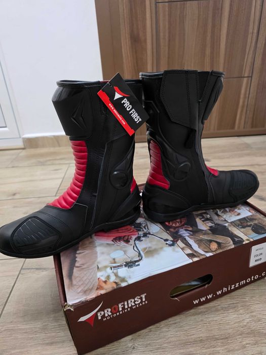 Продавам чисто нови ендуро ботуши