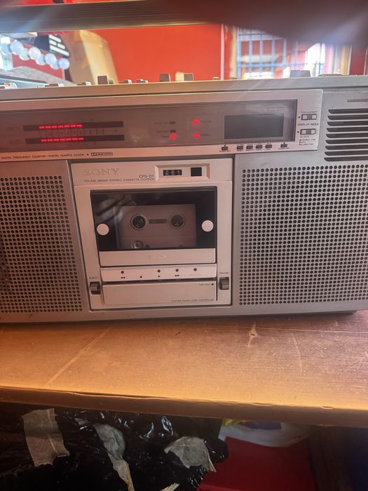 Радио касетофон sony cfs-d7