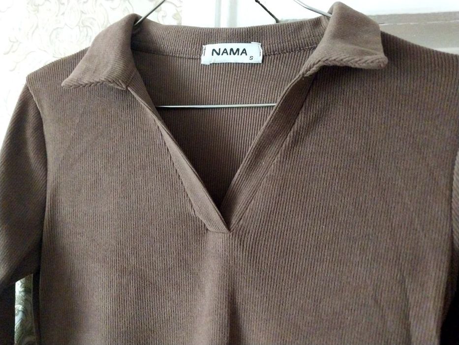 Продам платья новые