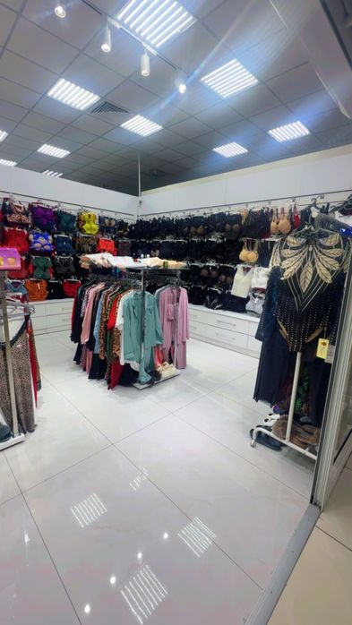 Продам бутик в трц Евразия