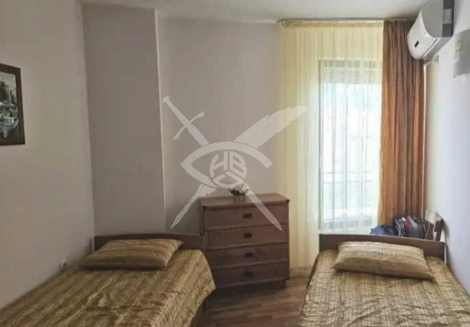 Продава се Тристаен апартамент в к.к. Слънчев бряг - 75 кв.м за 1071 €/кв.м - Снимка #4