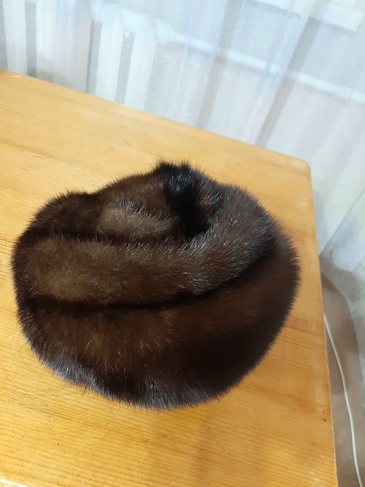 Продам женские шапки!