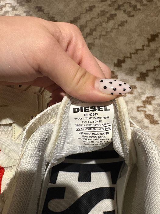 Продавам-Diesel S-PROTOTYPE-CR W