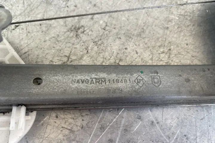 Macara geam fata stanga electrica cu motoras 118481 / 400726D Dacia