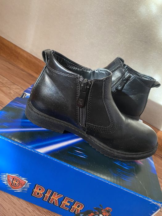 Продам осенние сапожки