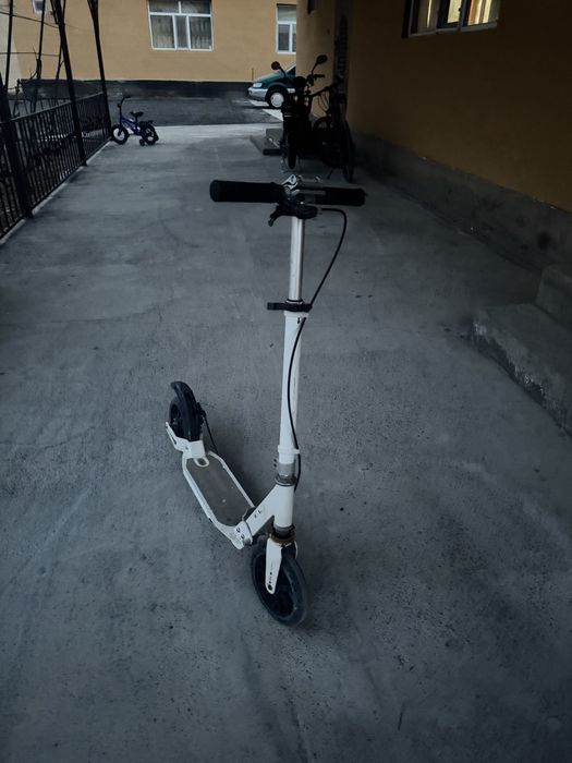 Самокат SCOOTER 116D белый