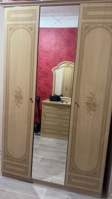 Спальный гарнитур
