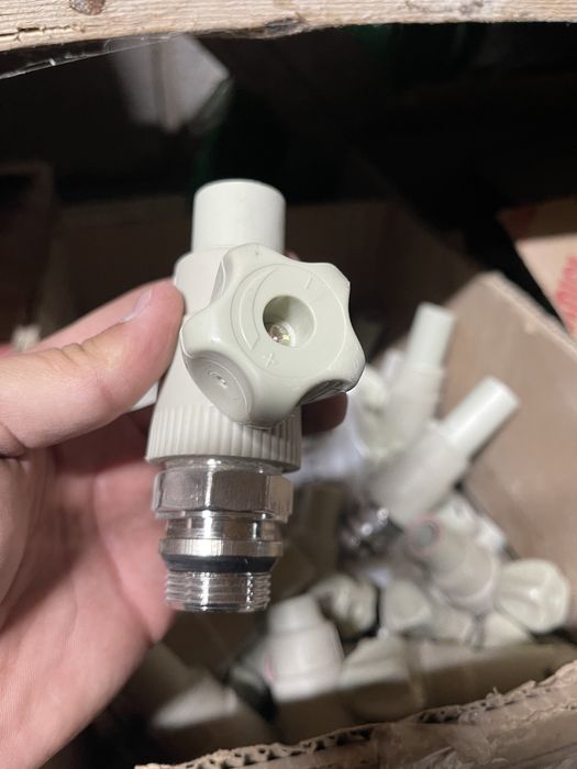 Краны для отоплений 25