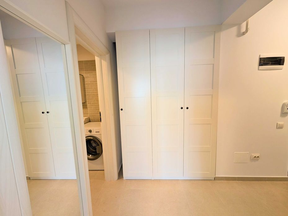 Inchiriez garsoniera Residential Apusului 1 prima inchiriere