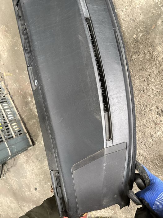 Mercedes w124 Арматурно Табло