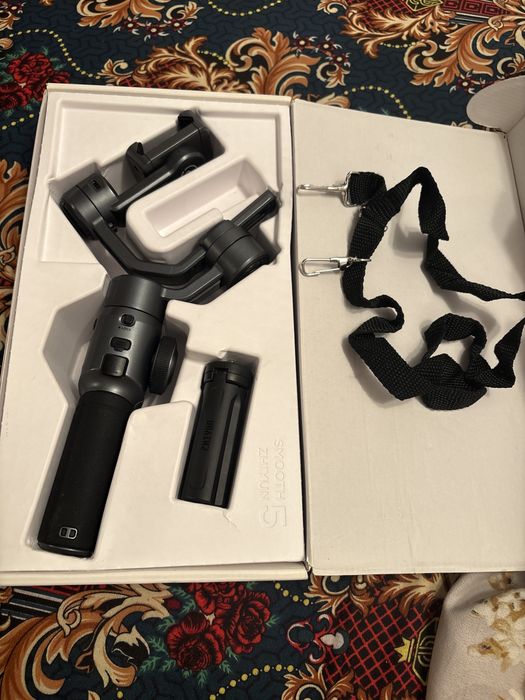 Стедикам Zhiyun Smooth 5