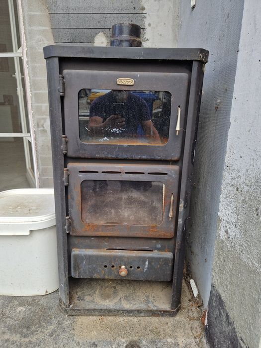 Soba de vânzare, 12 kw