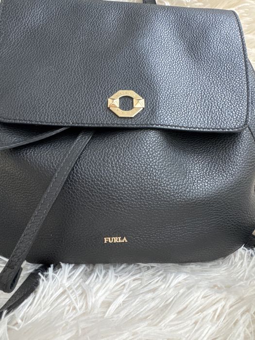 Furla кожена, черна раница