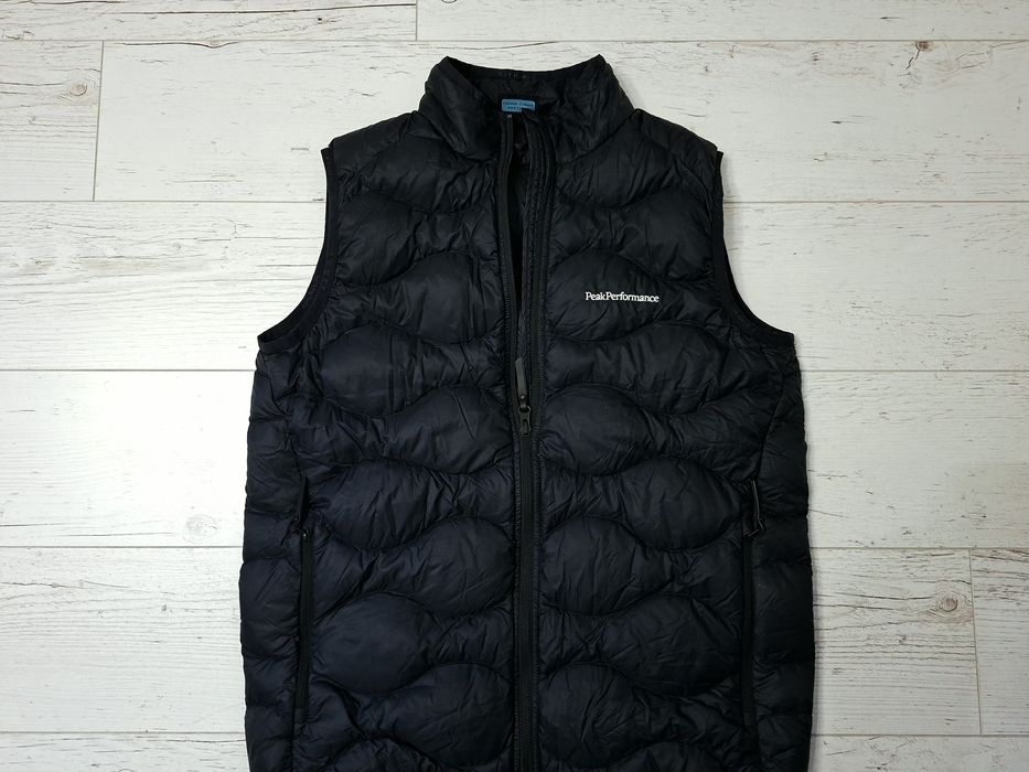 Peak Performance-Ориг.пухен елек