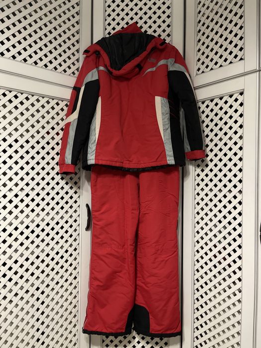 Женский лыжный костюм