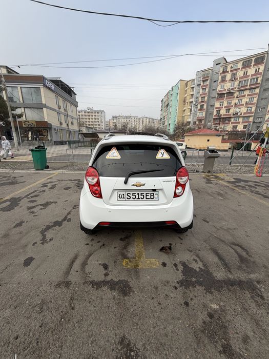 Spark 2023 avtomat sotiladi