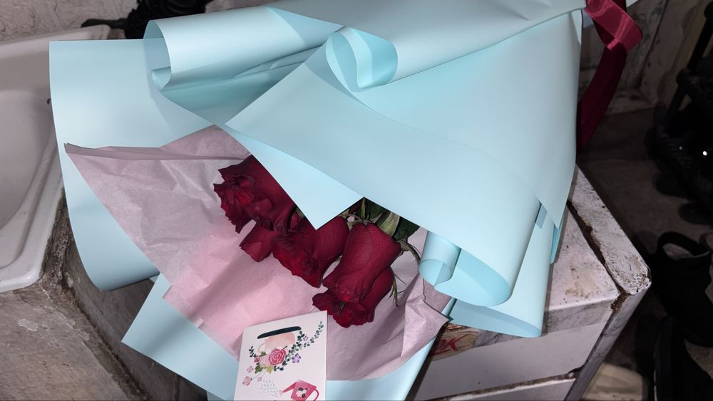 Букет  7 розы  продам