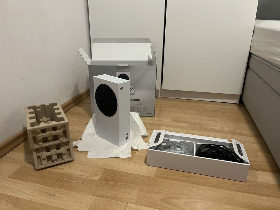 Xbox  Series S aproape nou