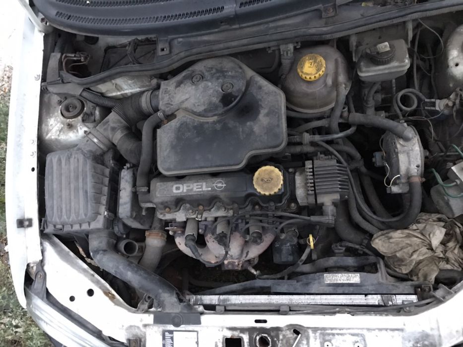 Opel Corsa 1.2 45кс 1998г На Части