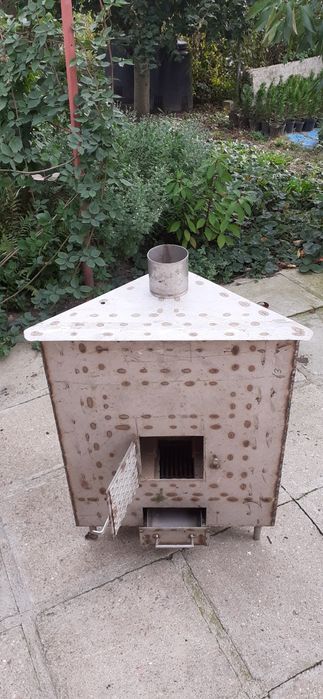 Soba din inox, pe colt