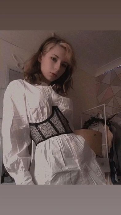 Corset cu paiete deosebit