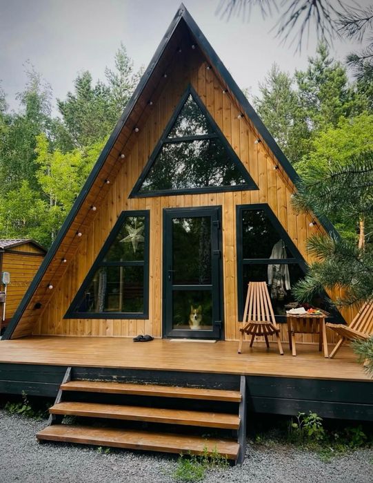 Executam cabane tip A Frame (Acceptam variante auto)