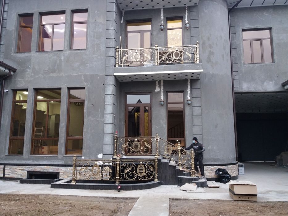 Покраска ворот и металические конструкции