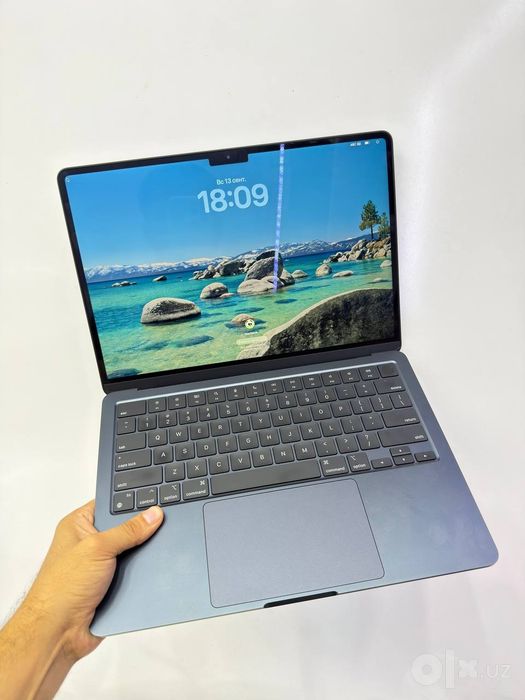 Macbook air m 2 16/512 gb