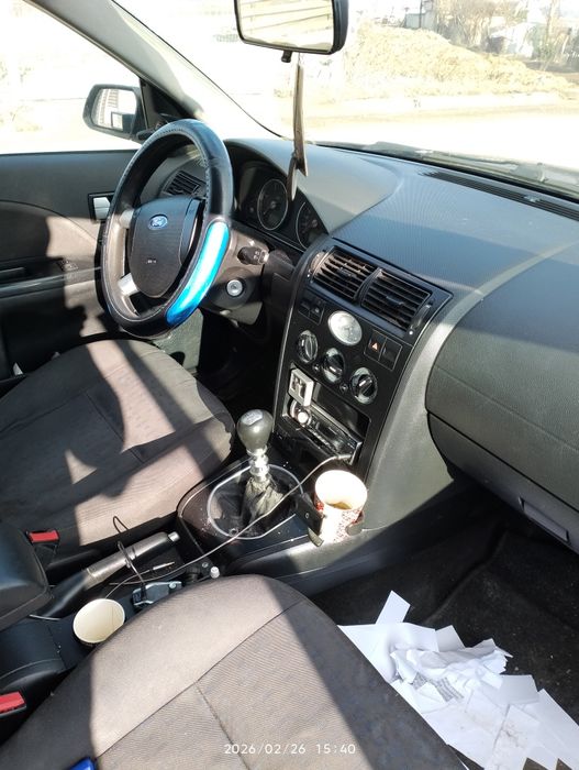 Vând Ford Mondeo mk3