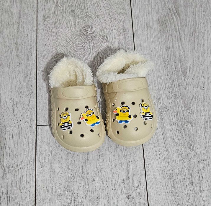 Papuci crocs imblaniti, marime 23