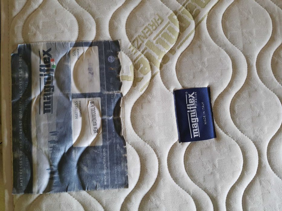 Продавам употребяван двулицев матрак Magniflex 90/200 см.
