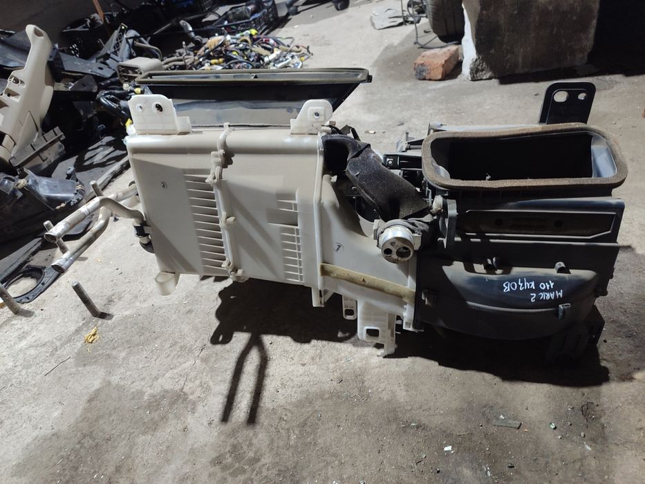 Корпус печки Тойота Марк 2 110 кузов