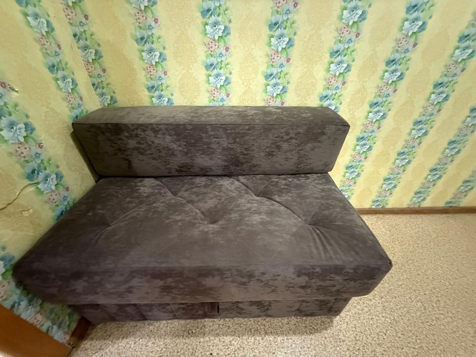 Продаю Диван раскладной