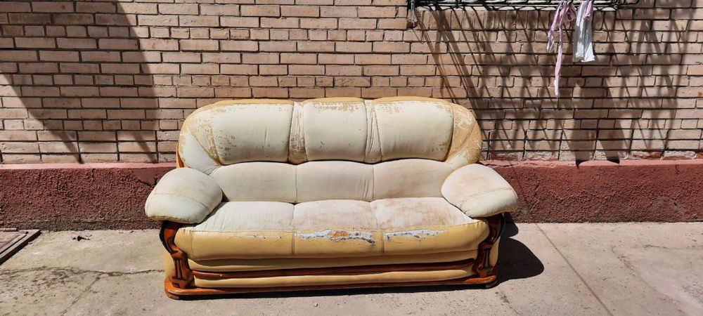 Мягкая мебель и матрас