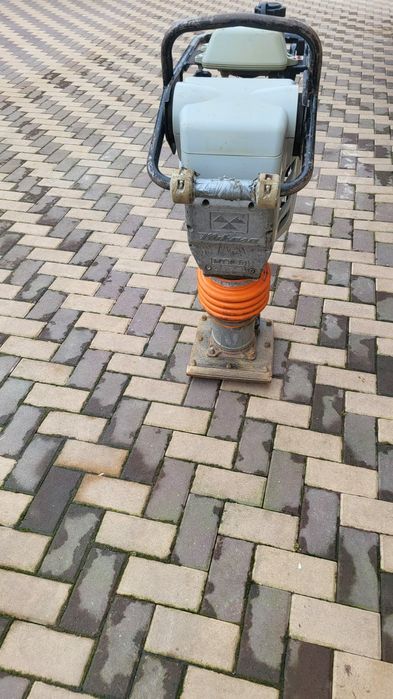 Mai compactor profesional  Mikasa