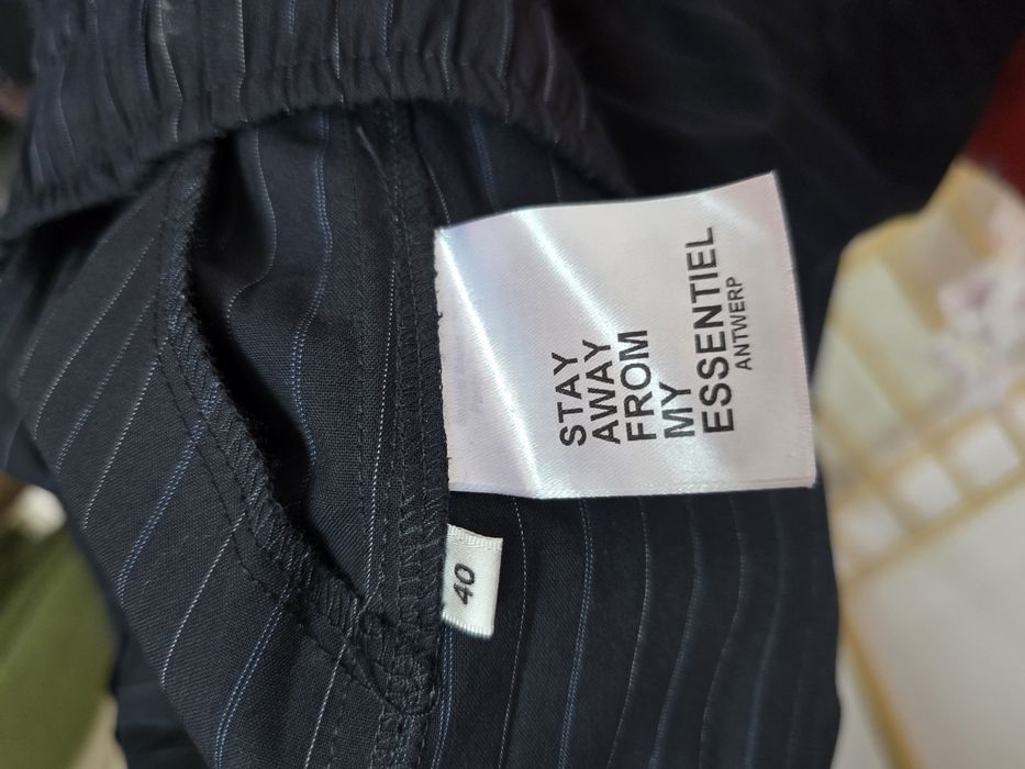 Панталин Essentiel Antwerp
