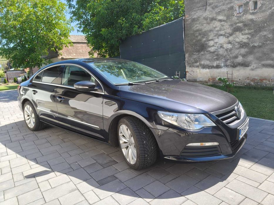 Vând Volkswagen Passat CC