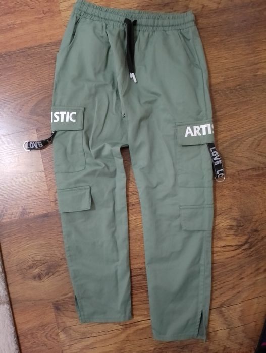 Спортен панталон за момиче