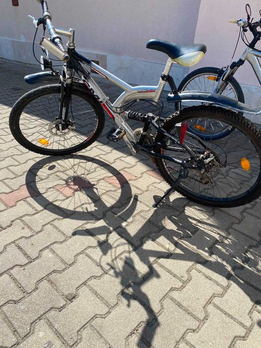 Bicicleta de vanzare